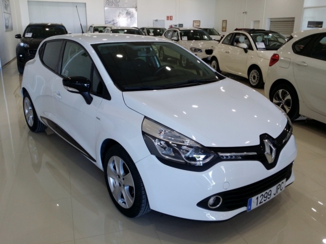 Renault Clio 16 Limited 1 2 16v 75 5p 21 598km Petrol Blanco