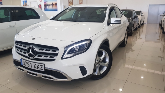 Mercedes Benz Gla200d