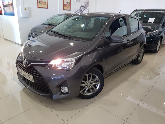 Toyota Yaris 2016 1.0 70 City 5p. - --€ (54.155KM | Gasolina | gris oscuro)