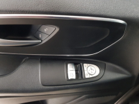 Mercedes Benz Vito