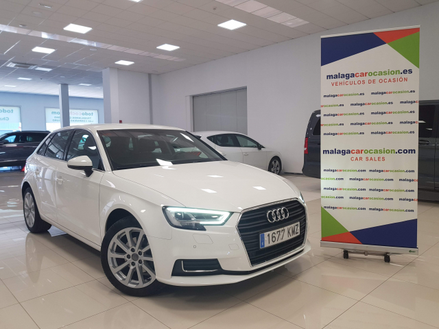 Used AUDI A3 design edition 1.6 TDI Stronic Sportb in Malaga