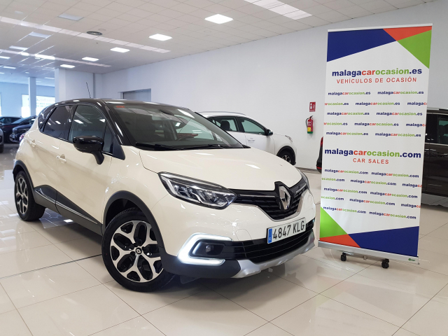 Used RENAULT CAPTUR Zen Energy TCe 90 SS eco2  in Malaga