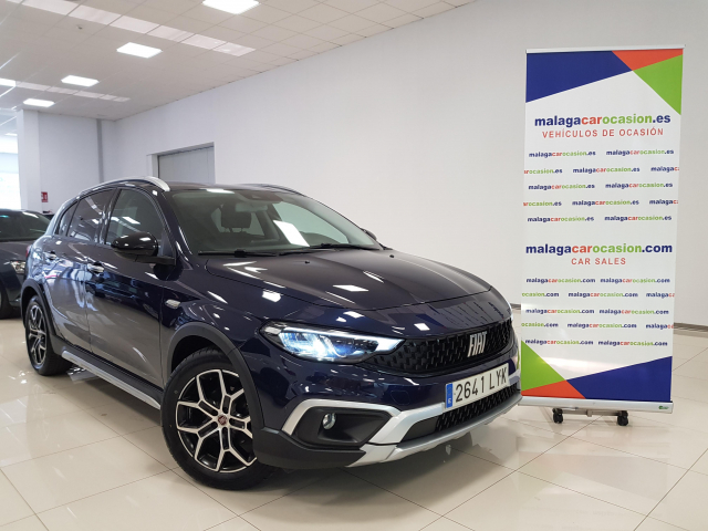 Used FIAT TIPO CROSS 95 MJET in Malaga