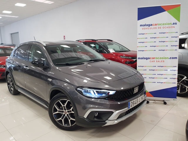 Used FIAT TIPO 1.3 Cross 95CV diesel in Malaga