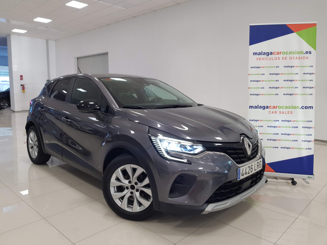 Used RENAULT CAPTUR Intens 90CV in Malaga