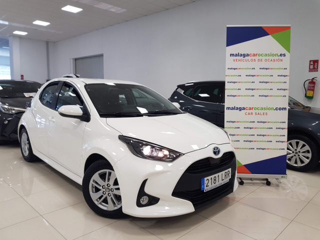 Used TOYOTA Yaris BUSS PLUS in Malaga