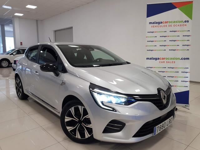 Used RENAULT CLIO SE LIMITADA TCE in Malaga